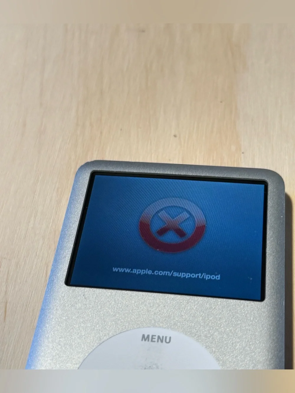 iPod Model:A1238 6ThGen 80GB Stuck On Red X Parts/Repair Only w/Charg Read Info!